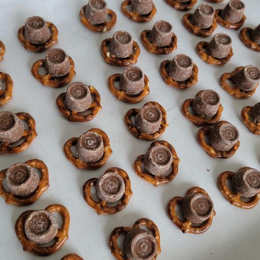 rolo pretzel bites